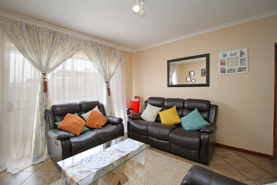 2 Bedroom Property for Sale in Northgate Gauteng