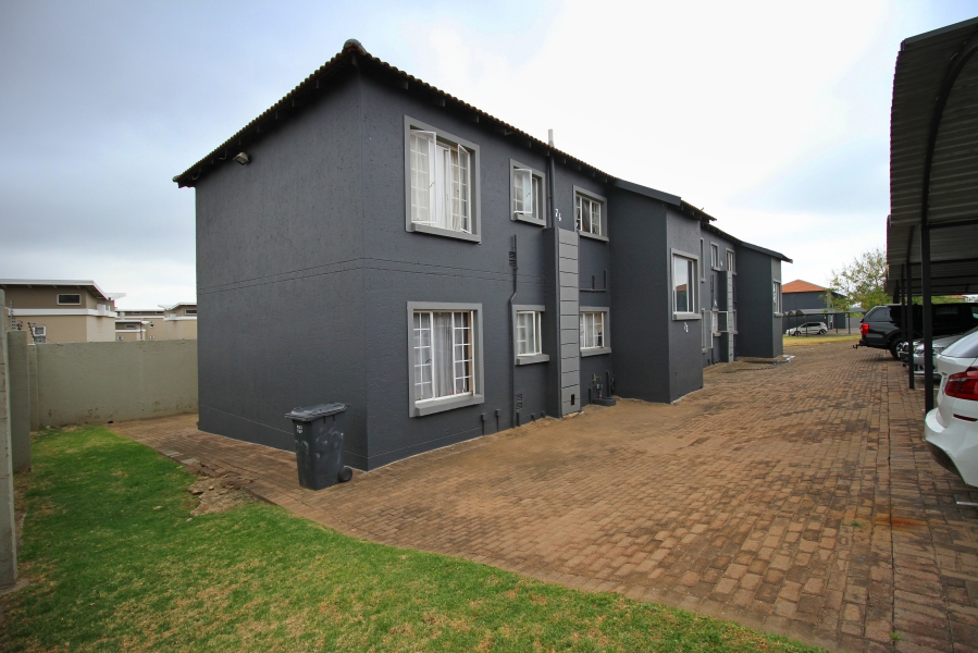 2 Bedroom Property for Sale in Northgate Gauteng