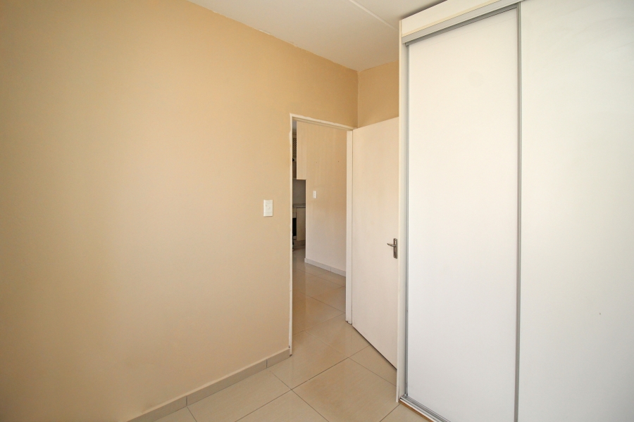 2 Bedroom Property for Sale in Fleurhof Gauteng