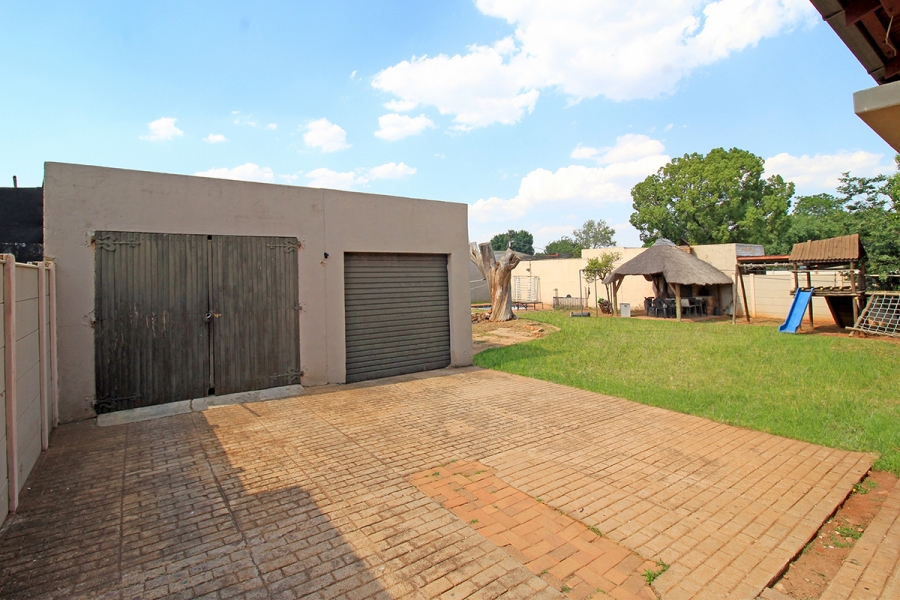 3 Bedroom Property for Sale in Florida Gauteng