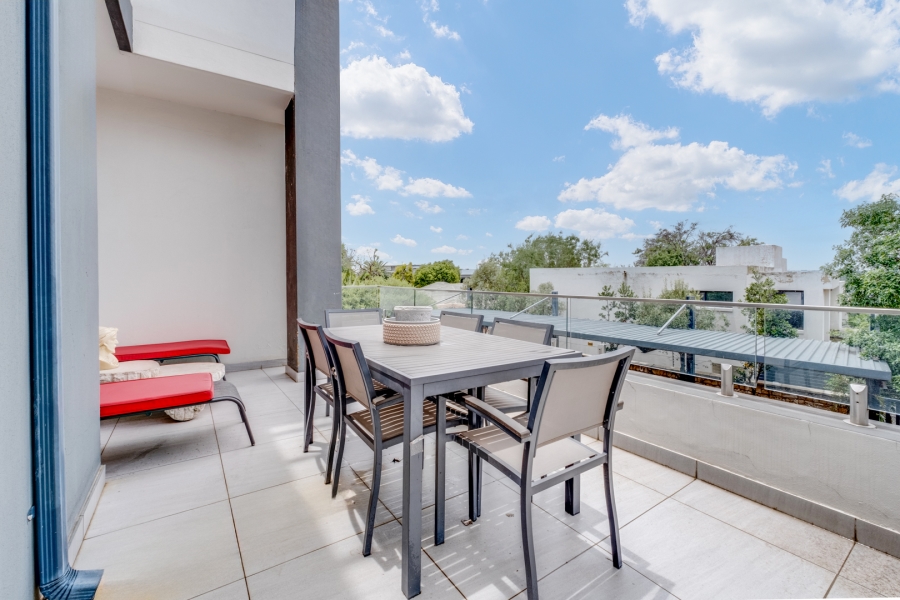 2 Bedroom Property for Sale in Bryanston Gauteng