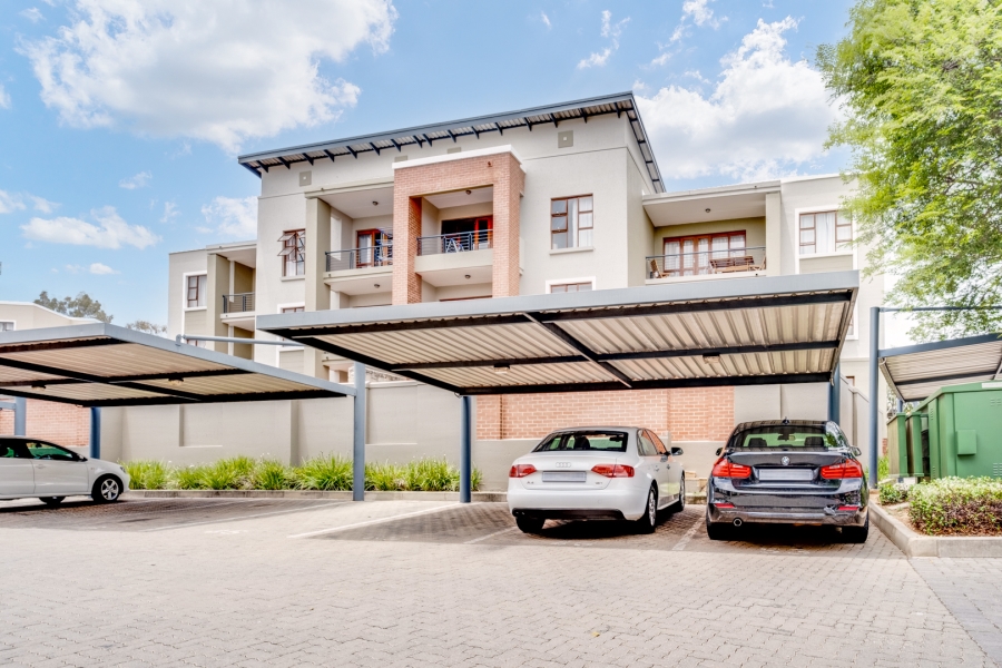 1 Bedroom Property for Sale in Fourways Gauteng