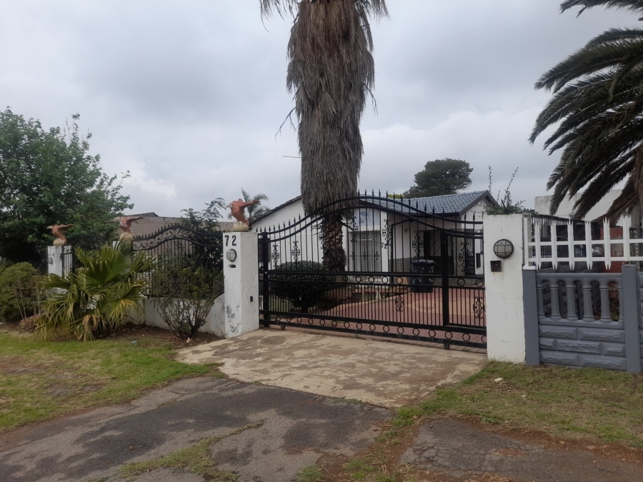 3 Bedroom Property for Sale in Roseacre Gauteng