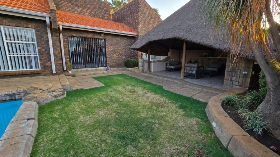 3 Bedroom Property for Sale in Petersfield Gauteng