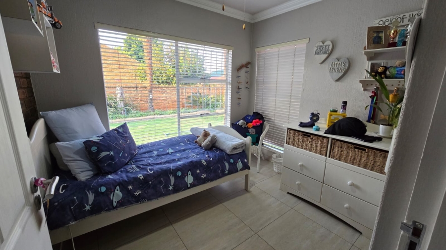 3 Bedroom Property for Sale in Petersfield Gauteng