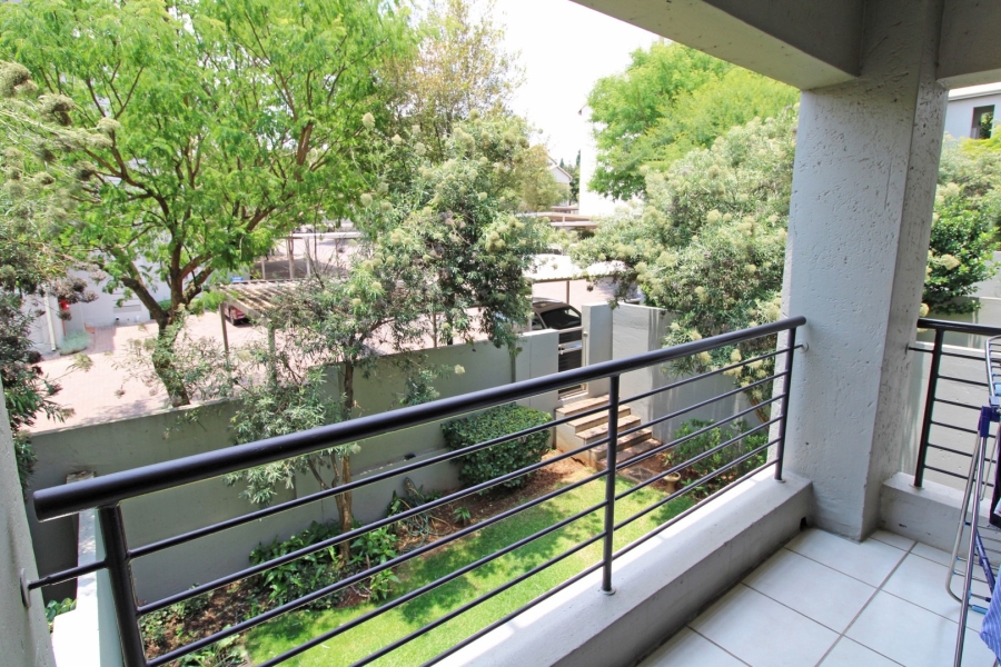 2 Bedroom Property for Sale in Bryanston Gauteng