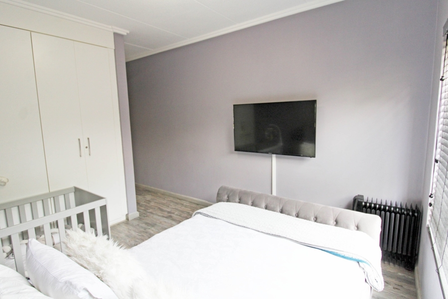 2 Bedroom Property for Sale in Bryanston Gauteng