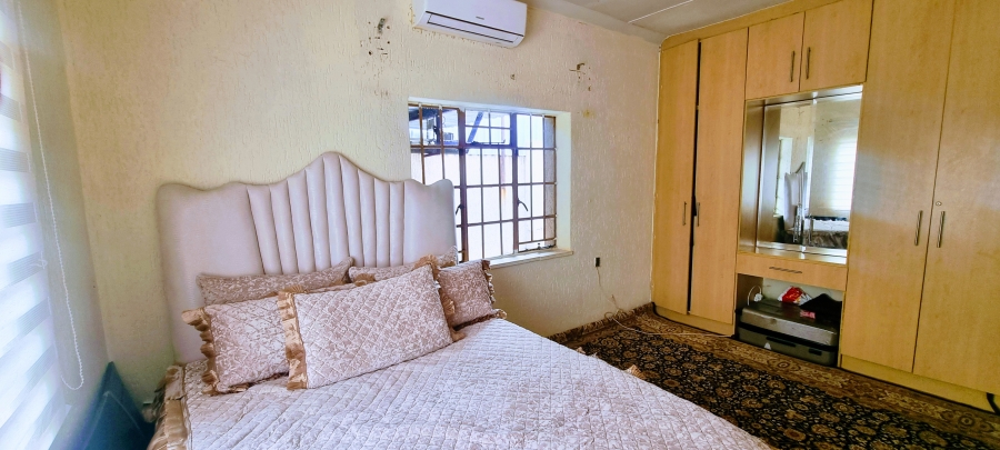 3 Bedroom Property for Sale in Crosby Gauteng