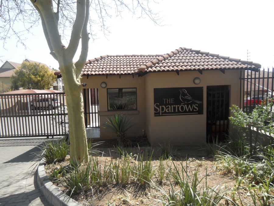 2 Bedroom Property for Sale in Vorna Valley Gauteng