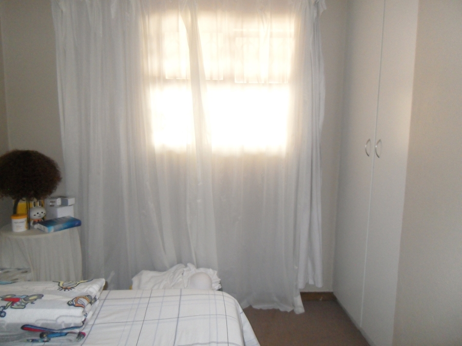 2 Bedroom Property for Sale in Vorna Valley Gauteng