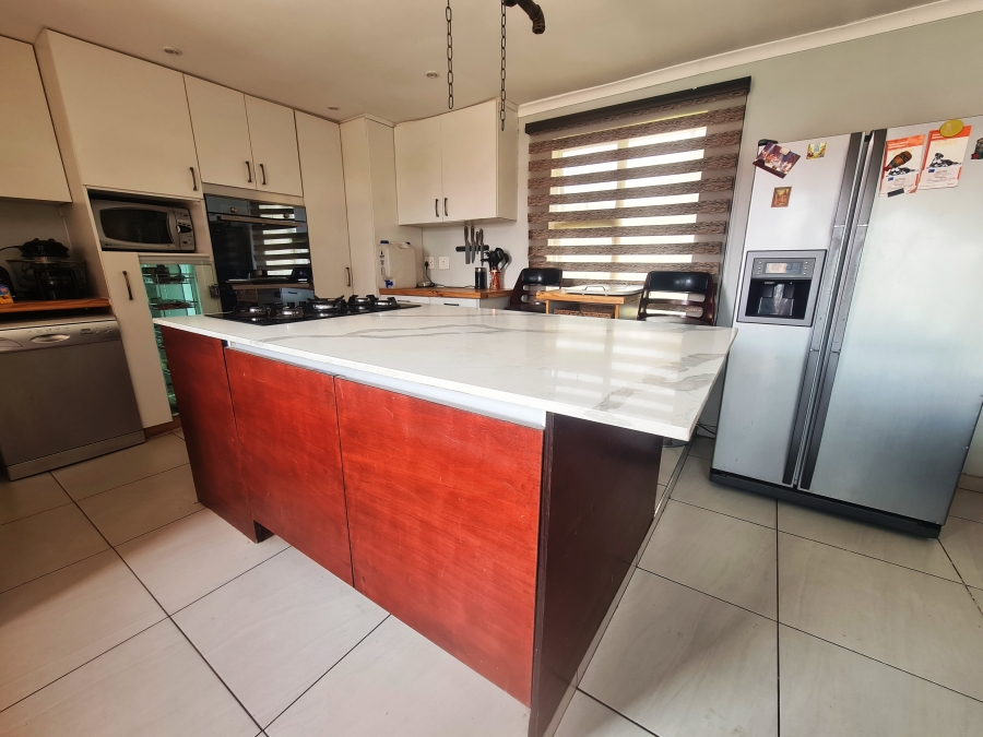 4 Bedroom Property for Sale in Croydon Gauteng