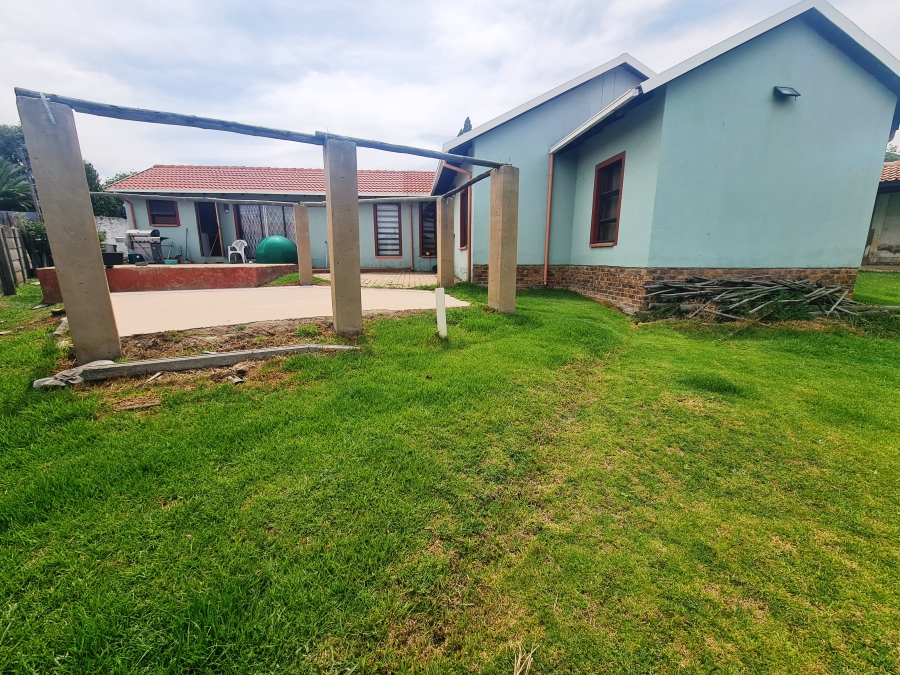 4 Bedroom Property for Sale in Croydon Gauteng