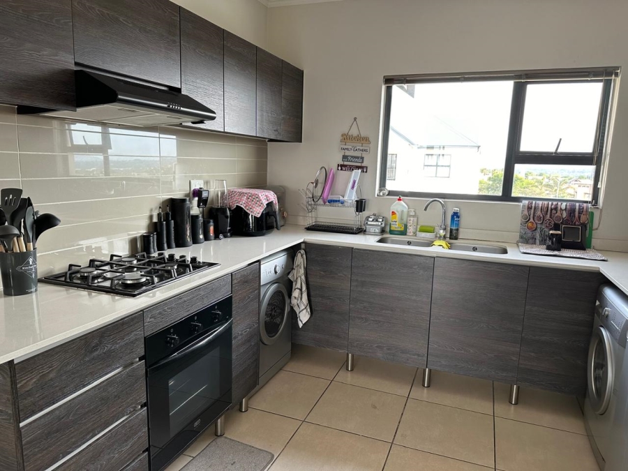 To Let 2 Bedroom Property for Rent in Greenstone Crest Gauteng