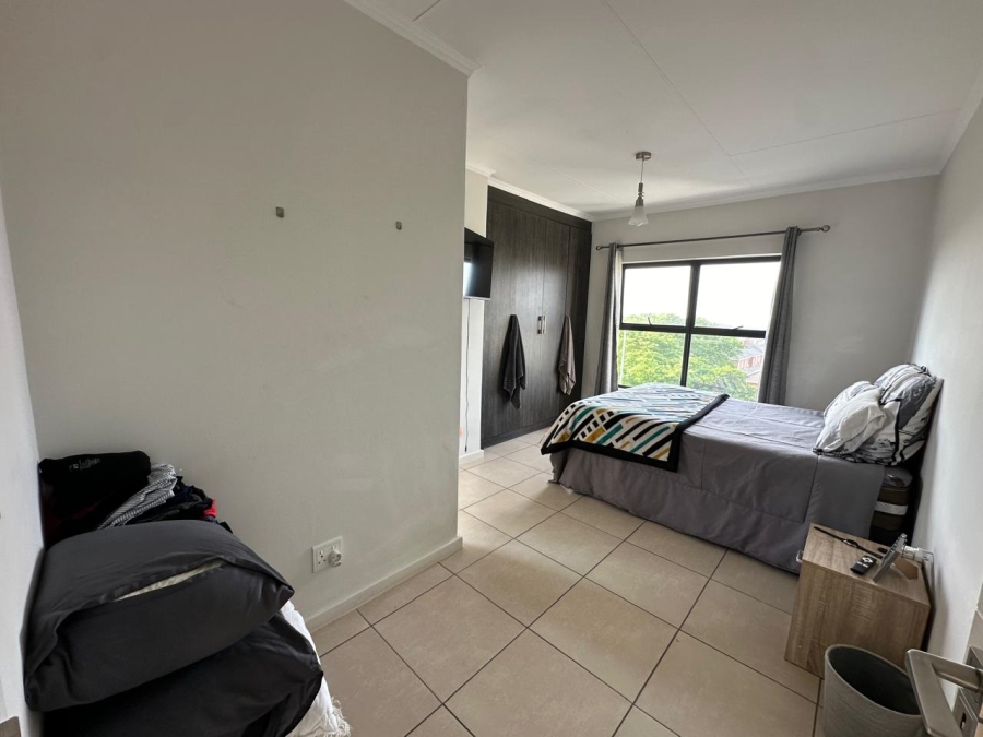 To Let 2 Bedroom Property for Rent in Greenstone Crest Gauteng