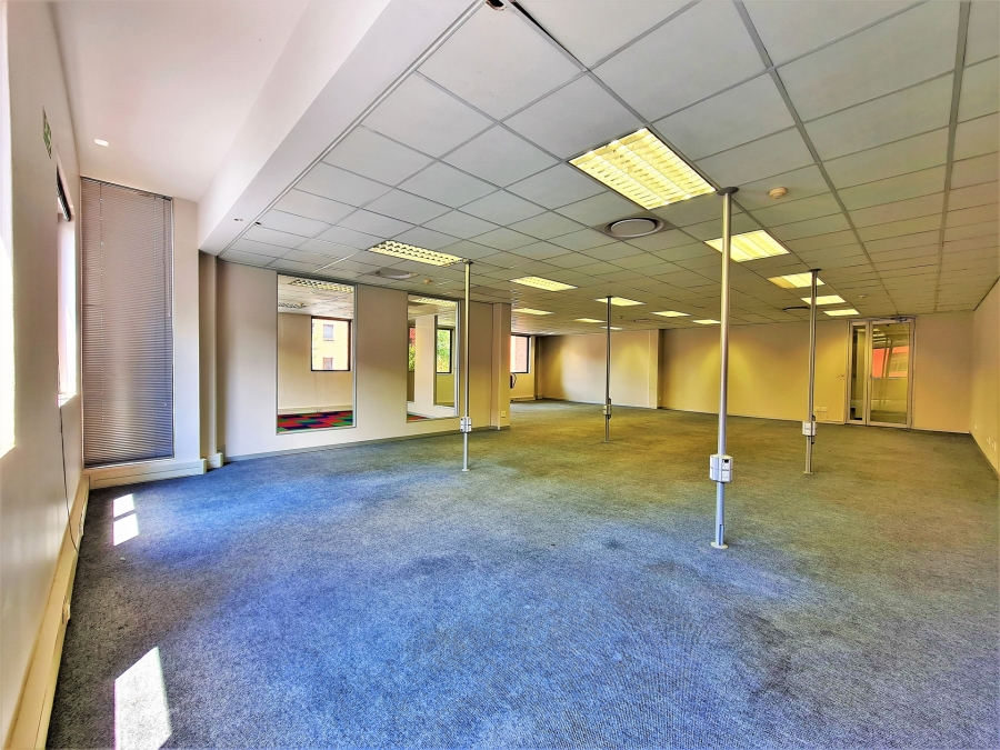 To Let commercial Property for Rent in Constantia Kloof Gauteng