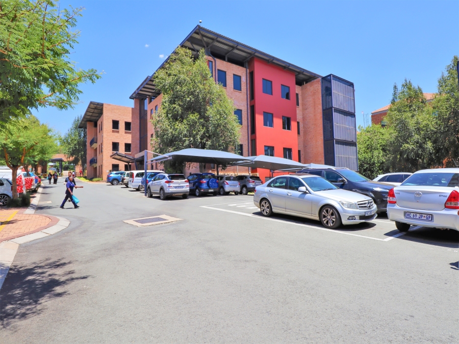 To Let commercial Property for Rent in Constantia Kloof Gauteng