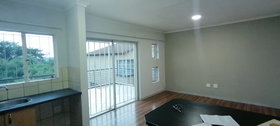 1 Bedroom Property for Sale in Willowbrook Gauteng