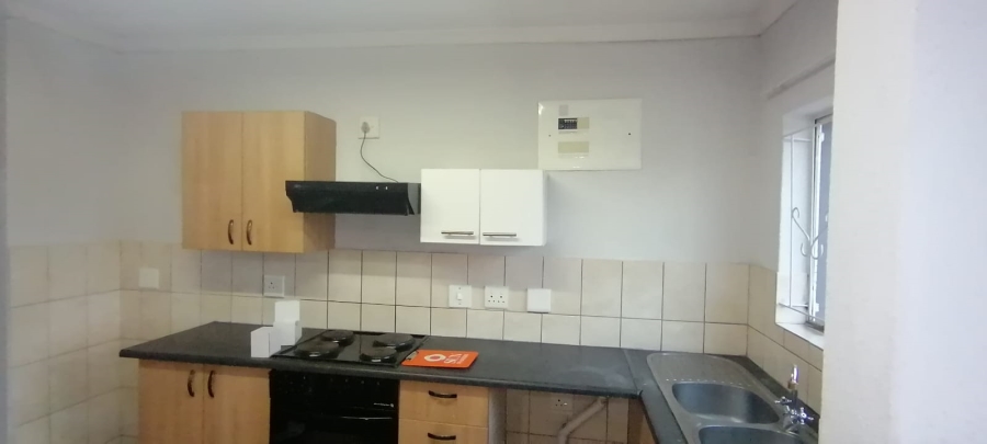 1 Bedroom Property for Sale in Willowbrook Gauteng