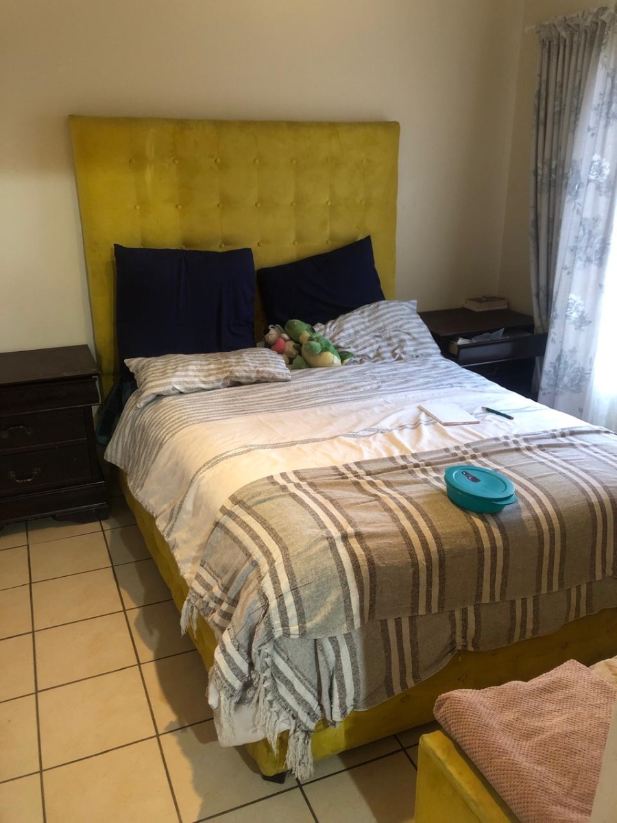 To Let 1 Bedroom Property for Rent in Esther Park Gauteng