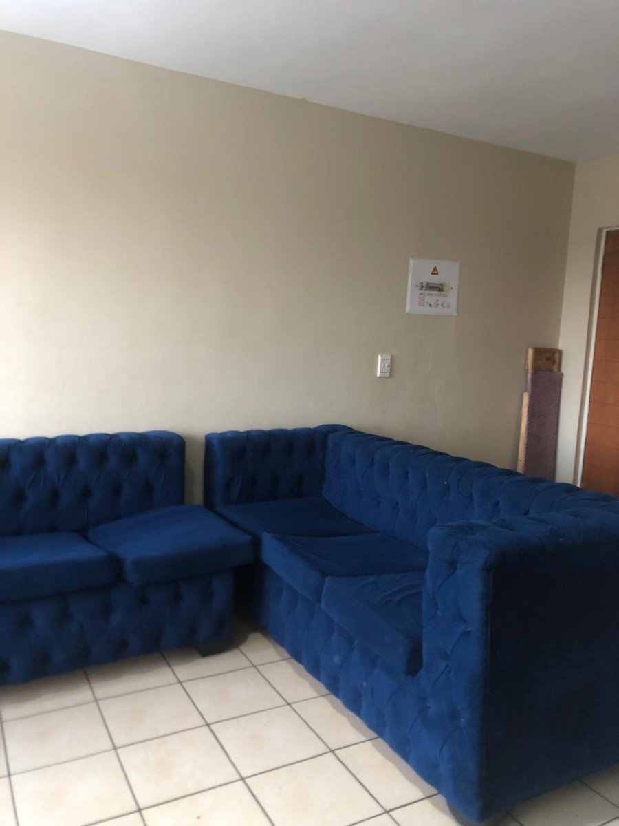 To Let 1 Bedroom Property for Rent in Esther Park Gauteng