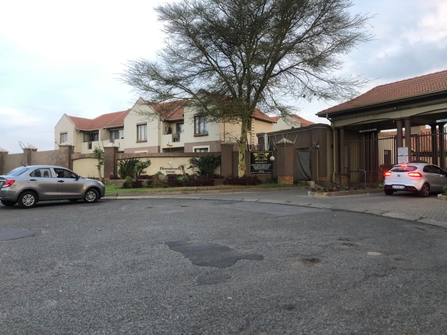 To Let 1 Bedroom Property for Rent in Esther Park Gauteng