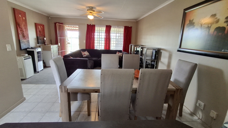 2 Bedroom Property for Sale in Doornpoort Gauteng