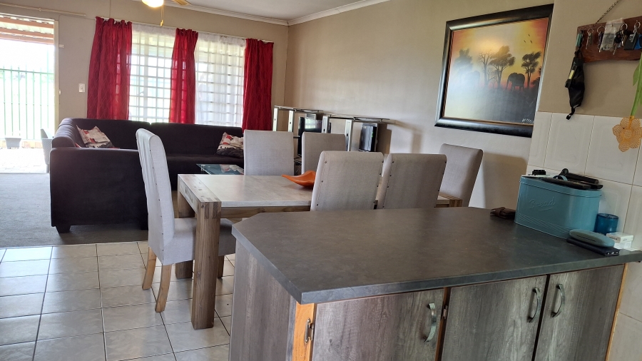 2 Bedroom Property for Sale in Doornpoort Gauteng