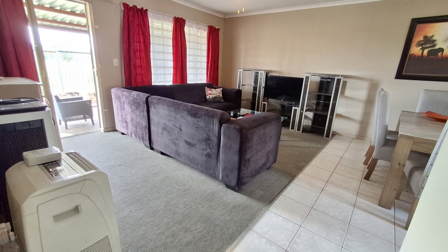 2 Bedroom Property for Sale in Doornpoort Gauteng