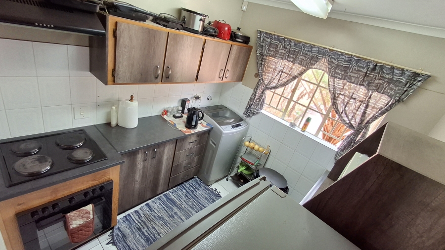 2 Bedroom Property for Sale in Doornpoort Gauteng