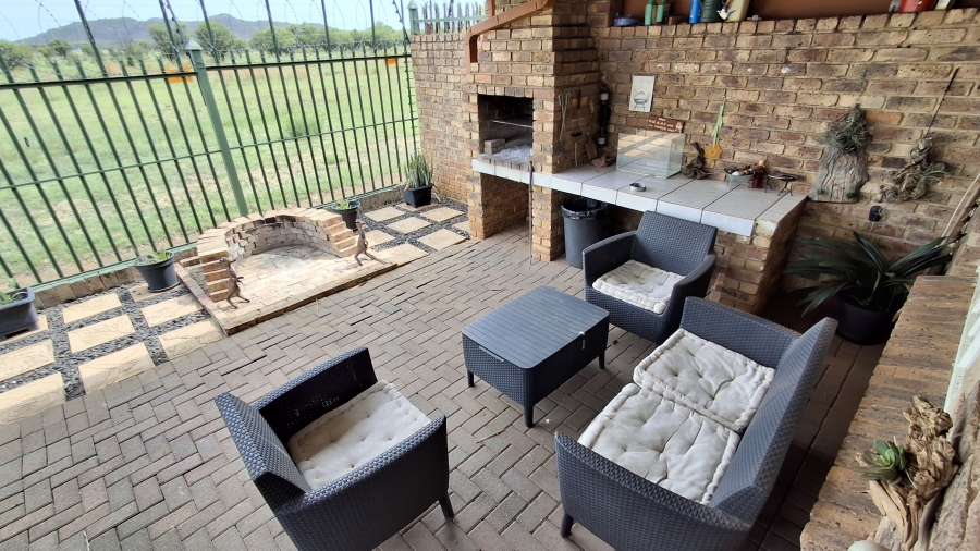 2 Bedroom Property for Sale in Doornpoort Gauteng