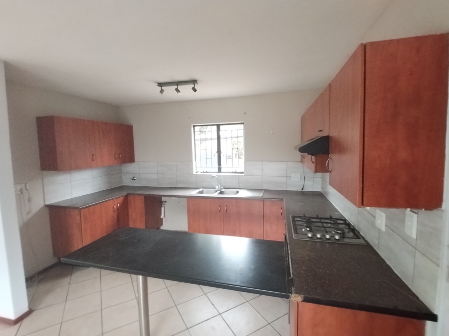 To Let 3 Bedroom Property for Rent in Cosmo City Gauteng