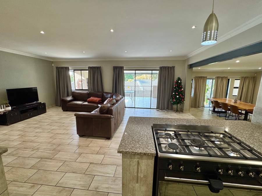 3 Bedroom Property for Sale in Waterkloof Glen Gauteng