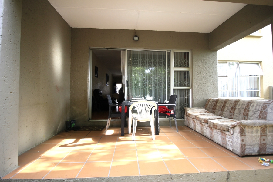 2 Bedroom Property for Sale in Vorna Valley Gauteng