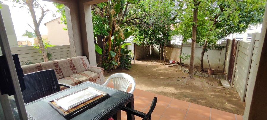 2 Bedroom Property for Sale in Vorna Valley Gauteng