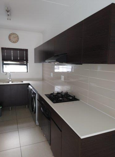 To Let 2 Bedroom Property for Rent in Greenstone Hill Gauteng