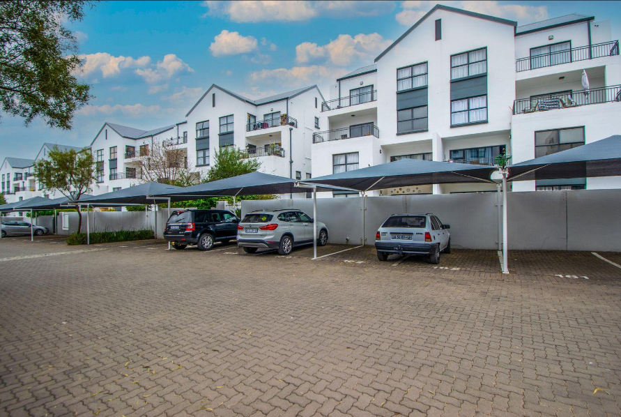 To Let 2 Bedroom Property for Rent in Greenstone Hill Gauteng