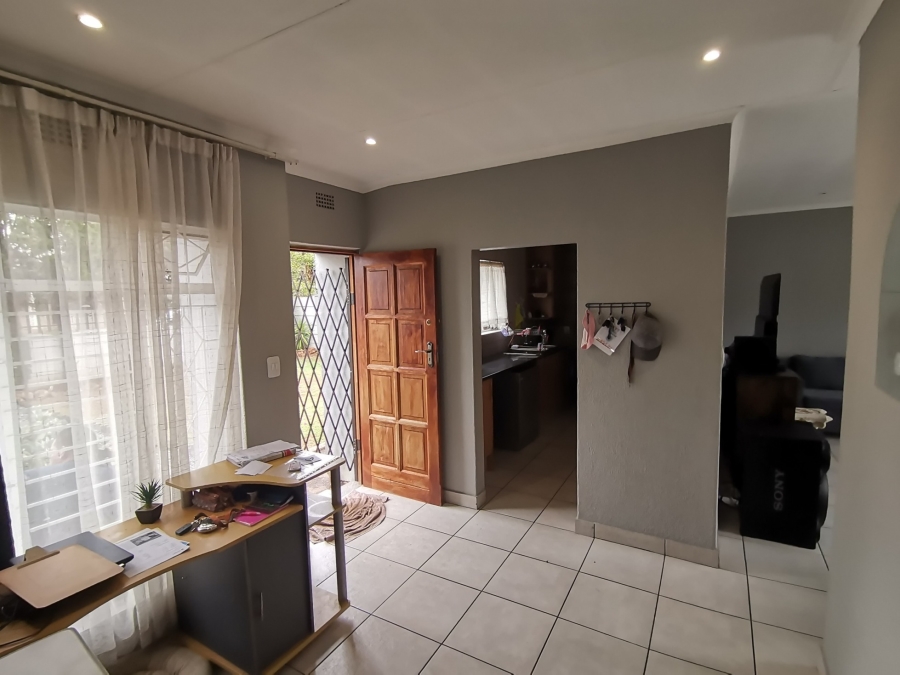 3 Bedroom Property for Sale in Mayberry Park Gauteng