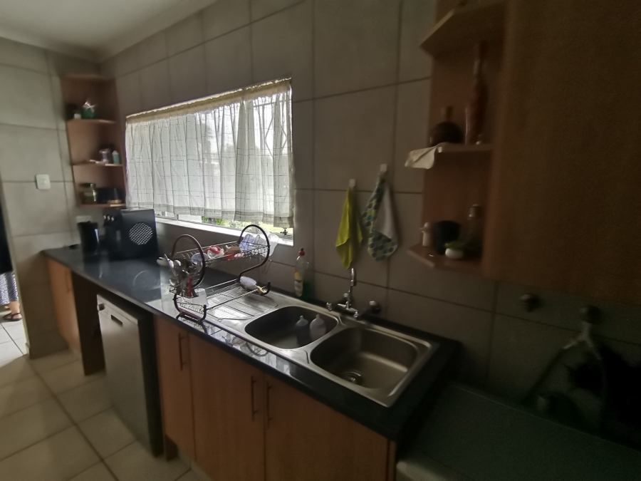 3 Bedroom Property for Sale in Mayberry Park Gauteng