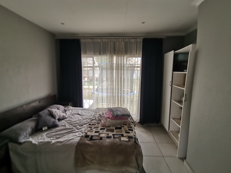 3 Bedroom Property for Sale in Mayberry Park Gauteng