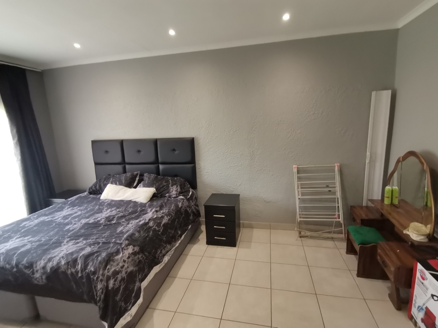 3 Bedroom Property for Sale in Mayberry Park Gauteng