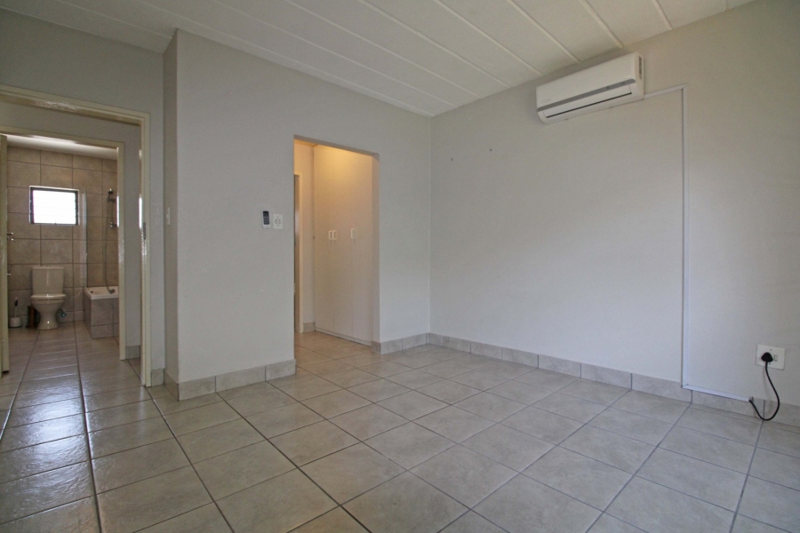 3 Bedroom Property for Sale in Bryanston Gauteng