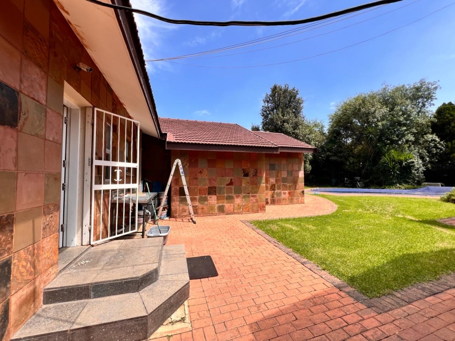 3 Bedroom Property for Sale in Selcourt Gauteng