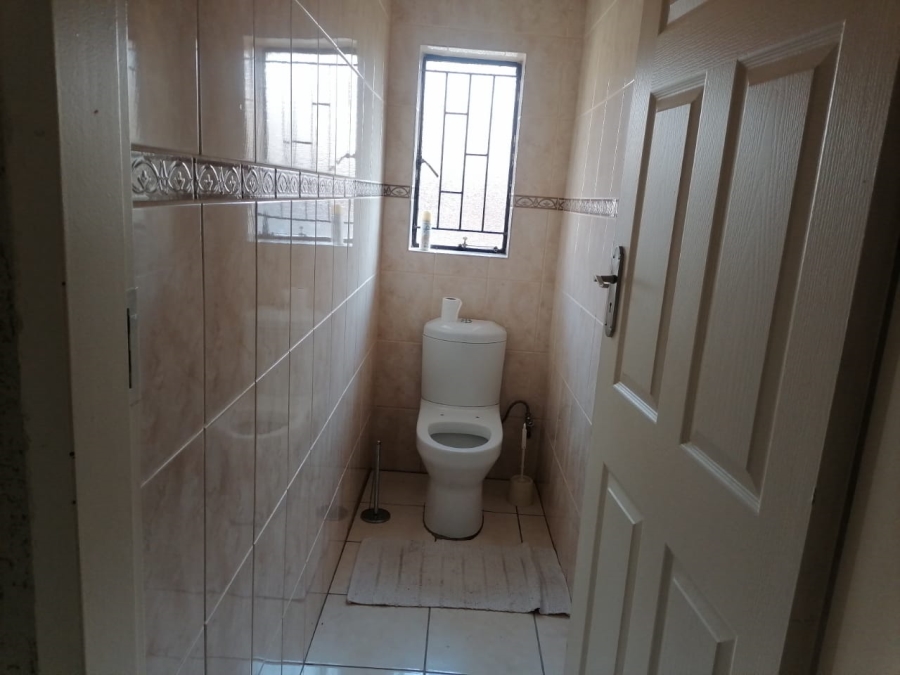 3 Bedroom Property for Sale in Ratanda Gauteng