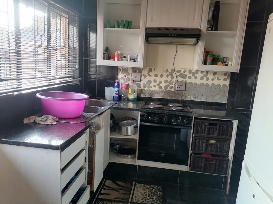 3 Bedroom Property for Sale in Ratanda Gauteng