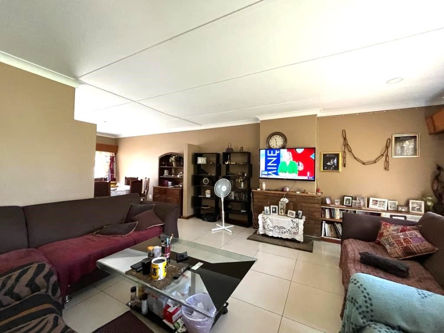 3 Bedroom Property for Sale in Three Rivers Gauteng