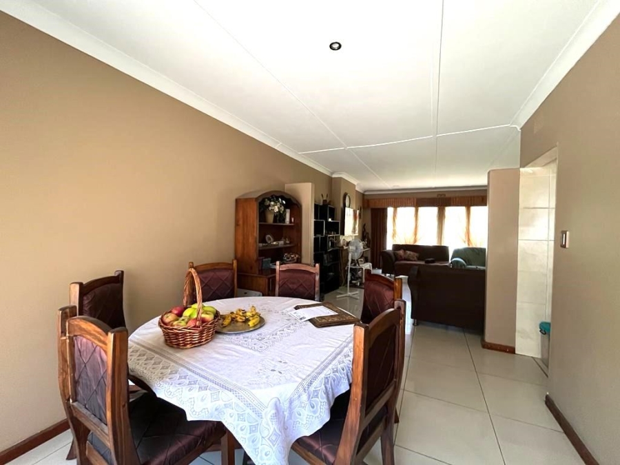 3 Bedroom Property for Sale in Three Rivers Gauteng