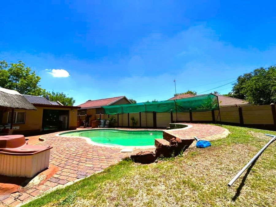 3 Bedroom Property for Sale in Three Rivers Gauteng