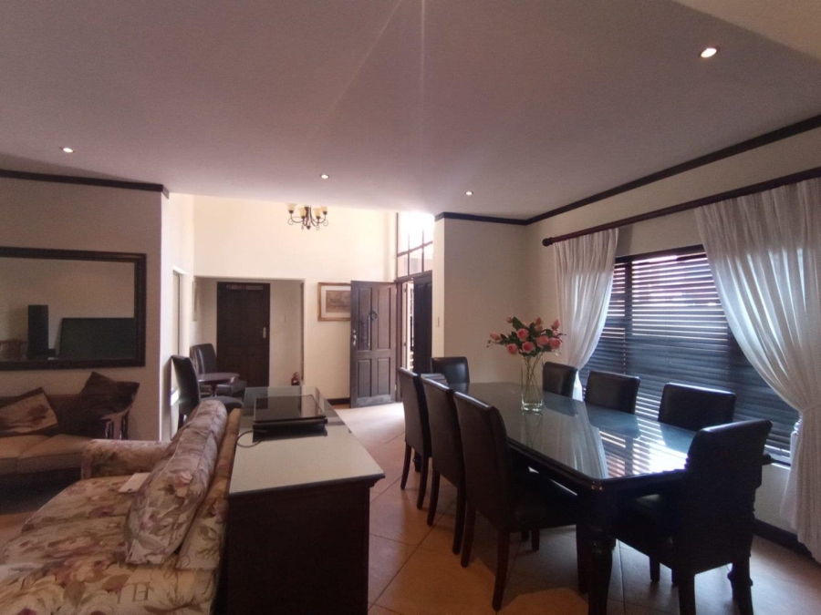 3 Bedroom Property for Sale in Three Rivers Proper Gauteng