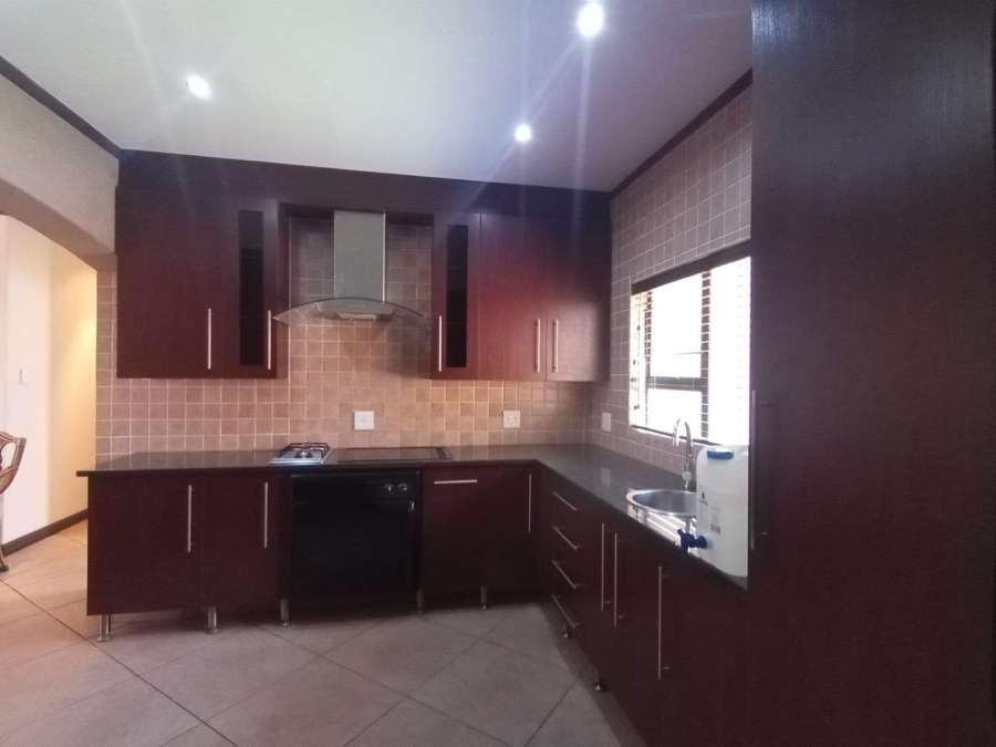 3 Bedroom Property for Sale in Three Rivers Proper Gauteng