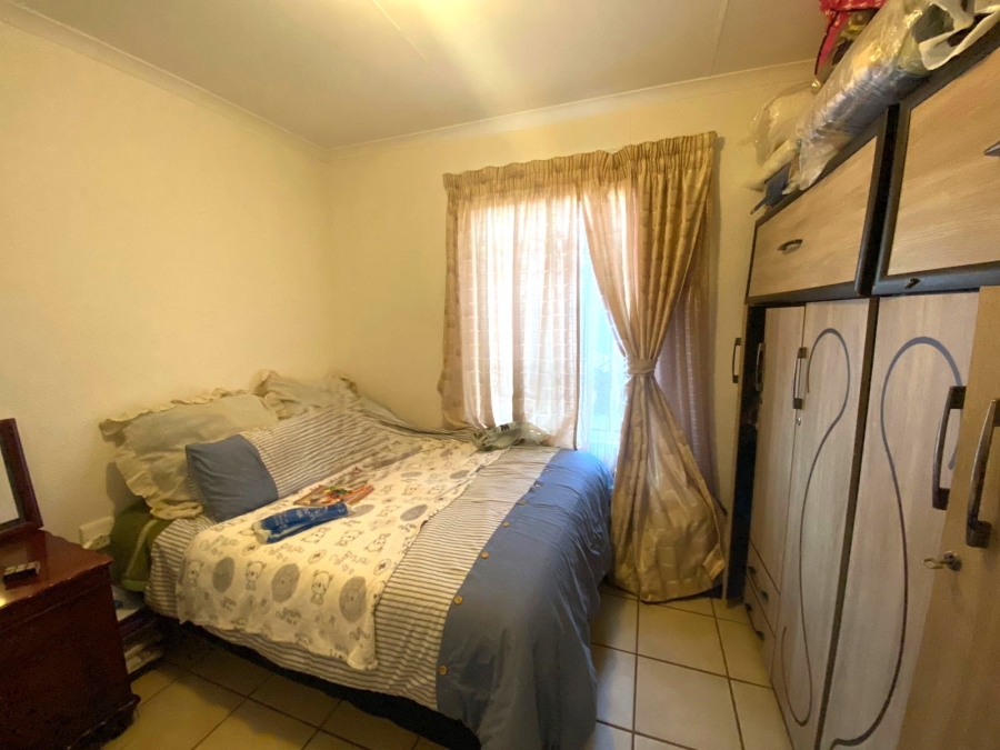 2 Bedroom Property for Sale in Savanna City Gauteng